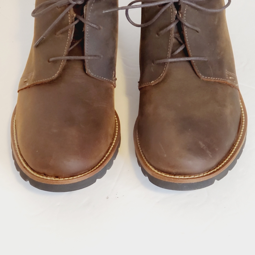 Rockport Men's Charson Brown Oiled Leather Chukka Boots - Picture 8 of 10